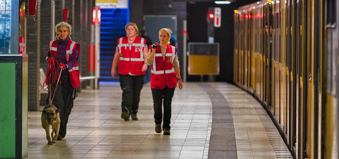 Foto: R. Hanke Trailen in der U-Bahn